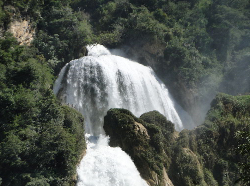 Lagos de Montebello, Cascadas El Chiflón